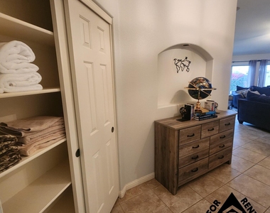 14750 W Avalon Drive - Photo Thumbnail 10