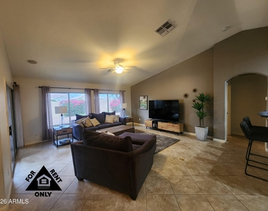 14750 W Avalon Drive - Photo Thumbnail 6