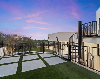 3135 E Palo Verde Drive - Photo Thumbnail 43
