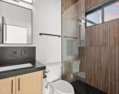 3135 E Palo Verde Drive - Photo Thumbnail 47
