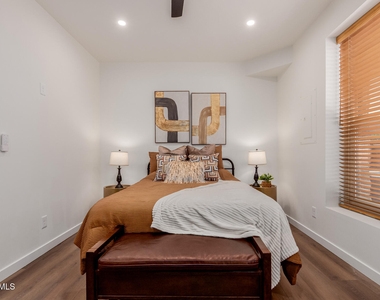 12005 N Panorama Drive - Photo Thumbnail 18