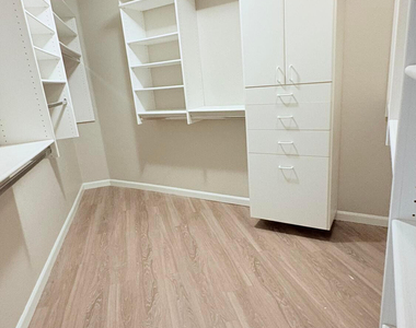 20802 N Grayhawk Drive - Photo Thumbnail 13