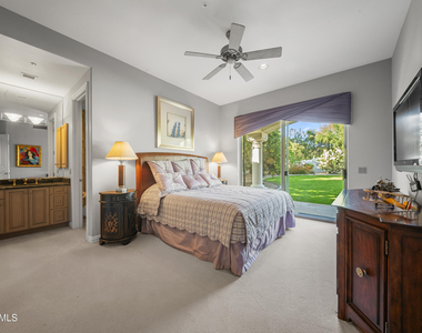 8350 E Via Del Sol Drive - Photo Thumbnail 30