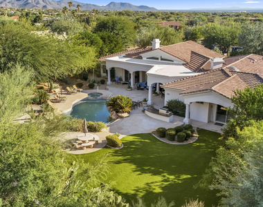 8350 E Via Del Sol Drive - Photo Thumbnail 41
