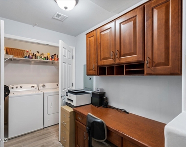 5450 E Deer Valley Drive - Photo Thumbnail 13