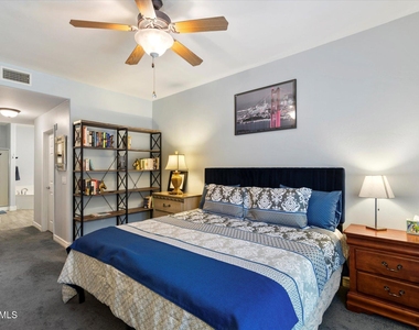 5450 E Deer Valley Drive - Photo Thumbnail 17