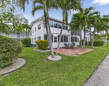 125 Newport I - Photo Thumbnail 27