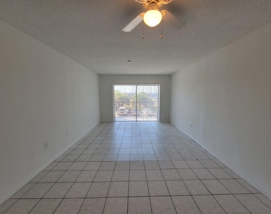 3700 Nw 21st Street - Photo Thumbnail 3
