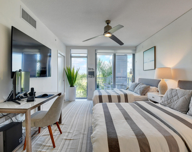 111 Se 1st Avenue - Photo Thumbnail 25