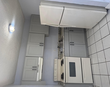 720 Sw 7th Street - Photo Thumbnail 17
