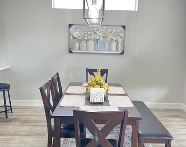 14608 W Horizon Drive - Photo Thumbnail 5