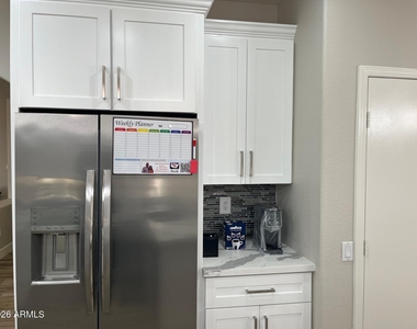 14608 W Horizon Drive - Photo Thumbnail 3