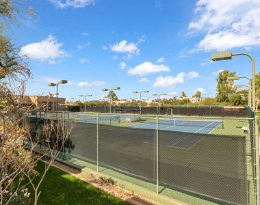 7710 E Gainey Ranch Road - Photo Thumbnail 29