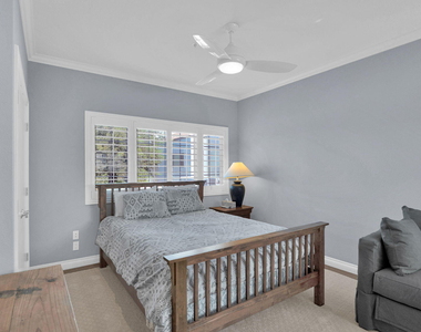 7710 E Gainey Ranch Road - Photo Thumbnail 21
