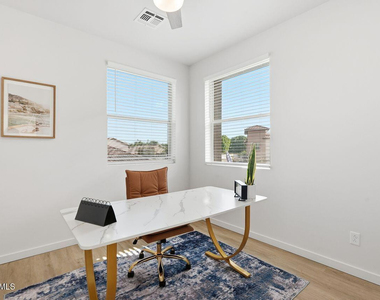 7959 N 53rd Avenue - Photo Thumbnail 12