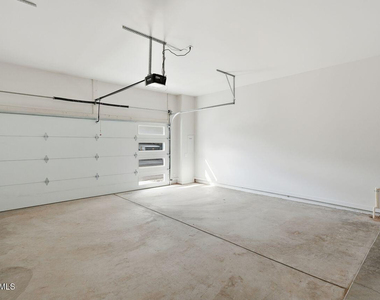 7959 N 53rd Avenue - Photo Thumbnail 25
