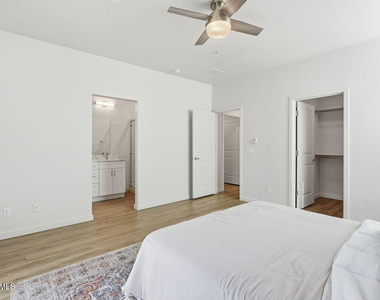7959 N 53rd Avenue - Photo Thumbnail 20