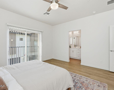 7959 N 53rd Avenue - Photo Thumbnail 21