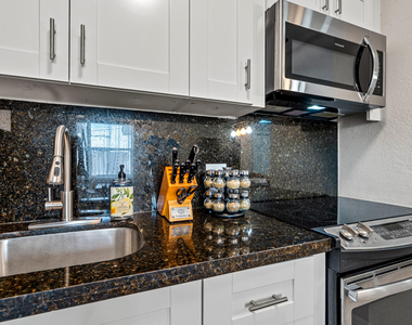 1508 Ne 15th Avenue - Photo Thumbnail 16