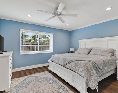 11521 Landing Place - Photo Thumbnail 11