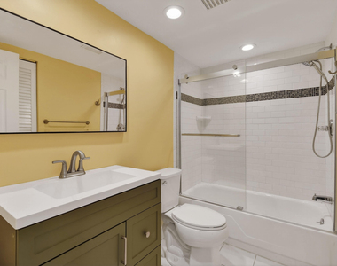 11521 Landing Place - Photo Thumbnail 19