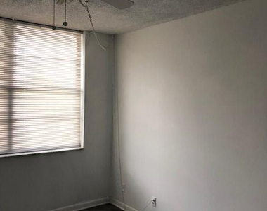 151 Se 6th Avenue - Photo Thumbnail 7