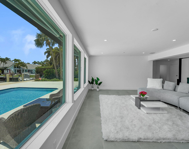 3431 Ne 26th Avenue - Photo Thumbnail 14