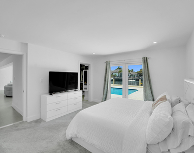 3431 Ne 26th Avenue - Photo Thumbnail 25