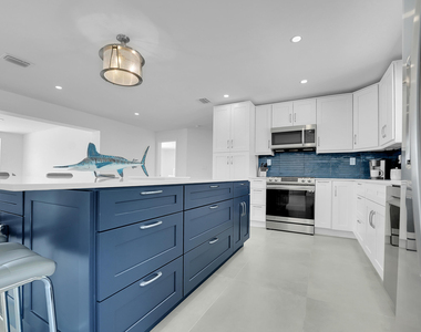 3431 Ne 26th Avenue - Photo Thumbnail 23