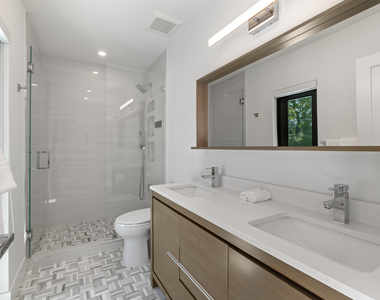 820 Canary Walk - Photo Thumbnail 10