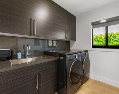 820 Canary Walk - Photo Thumbnail 16