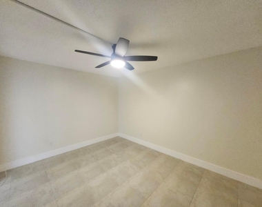 3470 Foxcroft Road - Photo Thumbnail 8