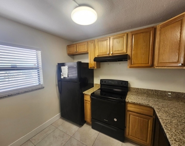 3470 Foxcroft Road - Photo Thumbnail 5