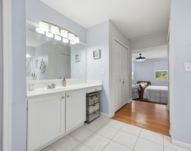 15073 Oak Chase Court - Photo Thumbnail 30