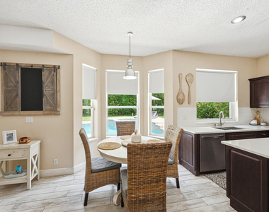 15073 Oak Chase Court - Photo Thumbnail 7
