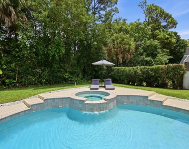 15073 Oak Chase Court - Photo Thumbnail 22