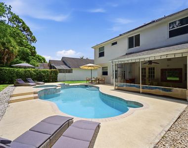 15073 Oak Chase Court - Photo Thumbnail 19