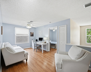 15073 Oak Chase Court - Photo Thumbnail 23