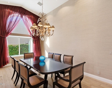 17394 N 77th Street - Photo Thumbnail 13