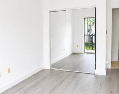 711 Sw 148th Avenue - Photo Thumbnail 10