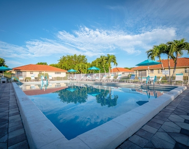 4450 Nutmeg Tree Lane - Photo Thumbnail 23