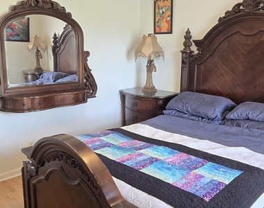 15056 Temple Boulevard - Photo Thumbnail 15