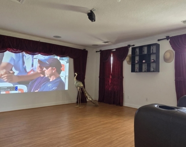 15056 Temple Boulevard - Photo Thumbnail 24