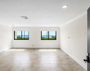 250 S Ocean Boulevard - Photo Thumbnail 1