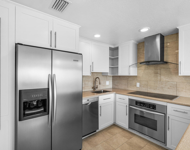 250 S Ocean Boulevard - Photo Thumbnail 5