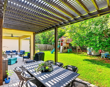 9062 Gulf Cove Drive - Photo Thumbnail 58