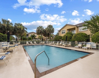 112 Lighthouse Circle - Photo Thumbnail 13