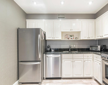 2295 S Ocean Boulevard - Photo Thumbnail 7