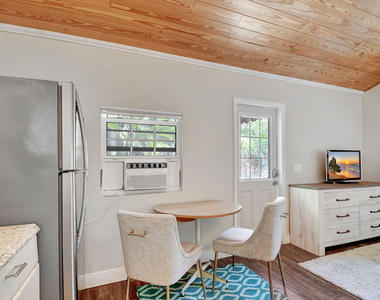 1409 Georgia Avenue - Photo Thumbnail 7