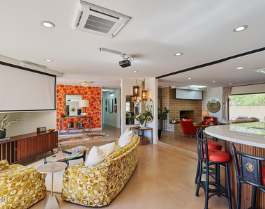 4016 E Flynn Lane - Photo Thumbnail 13